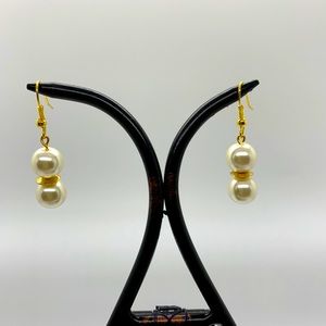 White pearl with gold by JBJ